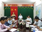 Ông Nguyễn Văn Năm - Phó Chủ tịch HĐND tỉnh phát biểu tại Hội nghị giao ban.