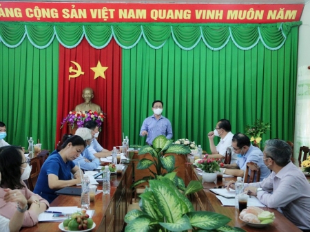 Ban văn hóa - xã hội HĐND tỉnh giám sát việc xây dựng trường học đạt chuẩn quốc gia trên địa bàn huyện Phú Riềng.