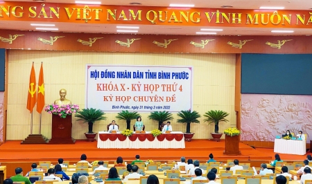 Kỳ họp thứ 4 (chuyên đề), HĐND tỉnh khóa X thông qua 7 dự thảo nghị quyết  quyết định các vấn đề kinh tế - xã hội quan trọng trên địa bàn tỉnh Bình Phước.