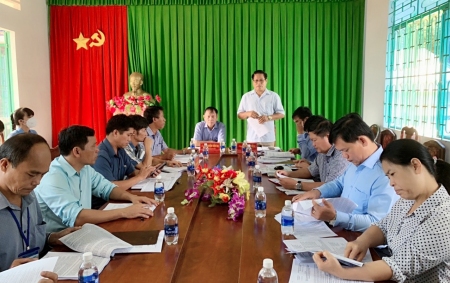 Ban dân tộc HĐND tỉnh giám sát về công tác xây dựng, triển khai thực hiện Chương trình mục tiêu quốc gia phát triển kinh tế - xã hội vùng đồng bào dân tộc thiểu số và miền núi tỉnh Bình Phước giai đoạn 2021 - 2030 tại UBND huyện Hớn Quản