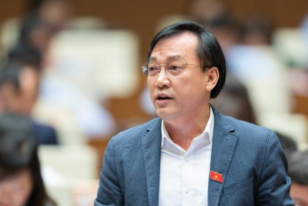 Quốc hội thảo luận tại hội trường về kết quả thực hiện kế hoạch phát triển kinh tế - xã hội năm 2022; dự kiến kế hoạch phát triển kinh tế - xã hội năm 2023.