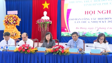 chủ tọa hội nghị giao ban