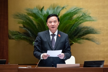 Phó chủ tịch Nguyễn Khắc định