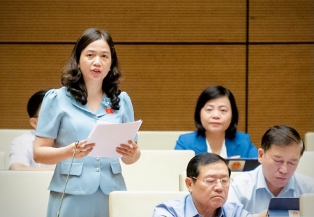ảnh chị sang  sáng 23 6 (mới)