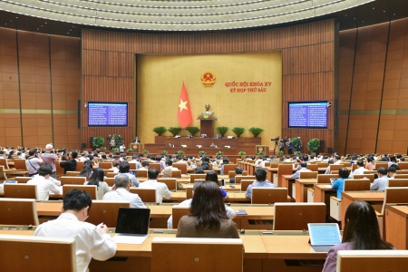 toàn cảnh phiên họp