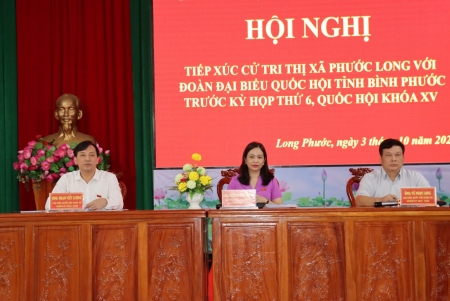 Đại biểu Quốc hội tỉnh Bình Phước tiếp xúc cử tri trước Kỳ họp thứ 6, Quốc hội khóa XV tại phường Long Phước, thị xã Phước Long