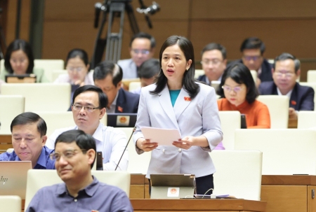 chị sang chiều 24 11