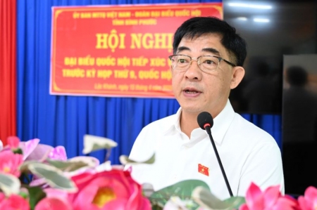 Đoàn đại biểu Quốc hội tỉnh tiếp xúc cử tri tại huyện Lộc Ninh và thị xã Bình Long.