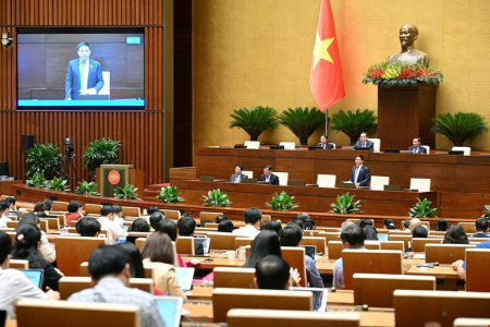 quốc hội thảo luận jpg