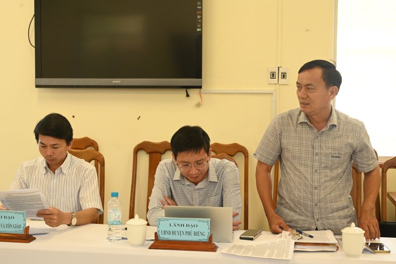 LÊ VĂN HƯNG